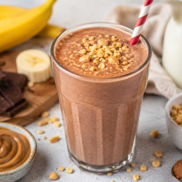 chocolate peanut butter Banana Split Shake recipe